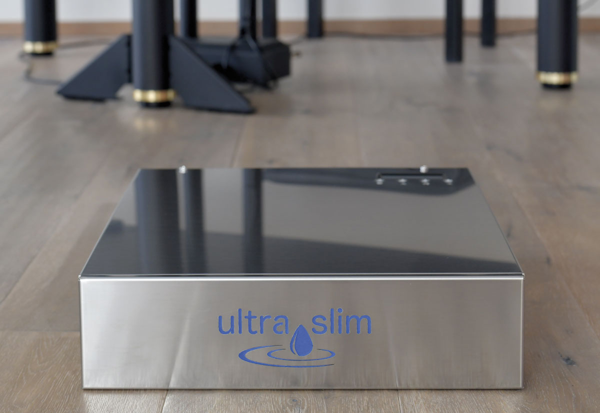 ultra-slim flat mood